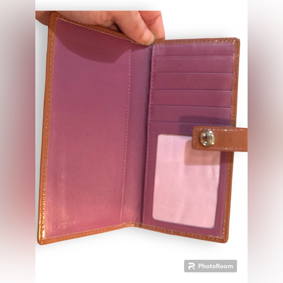Coach Signature Embossed Beige Enamel Leather Long Wallet Pink Mauve - Picture 3 of 6